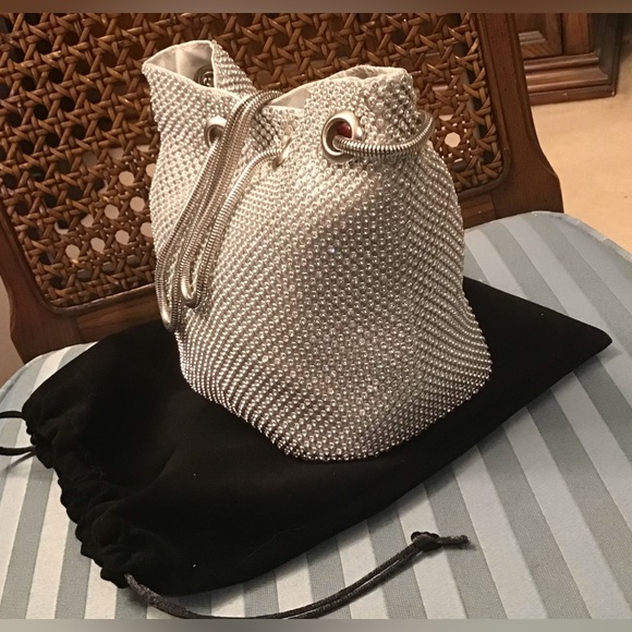 🩶🪩 Sparkling Silver Glam Bag 🪩🩶 - Picture 3 of 11